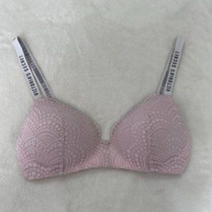 VS comfy lace bra